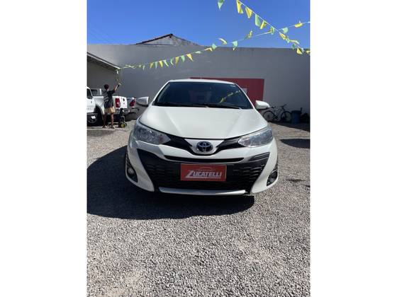 TOYOTA YARIS 1.3 16V FLEX XL MULTIDRIVE TOYOTA YARIS 1.3 16V FLEX XL MULTIDRIVE